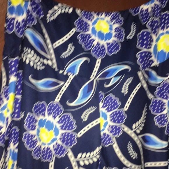 Beautiful wide legs pants Size Large - Picture 4 of 6